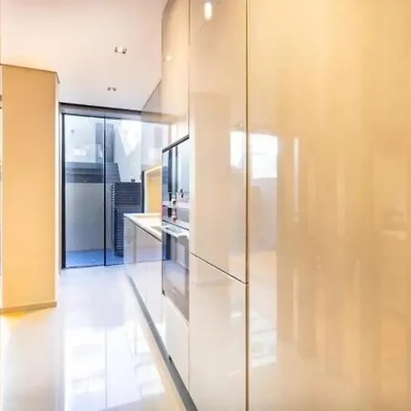 1br. 1st Line Of Sea. Apartamento Porto