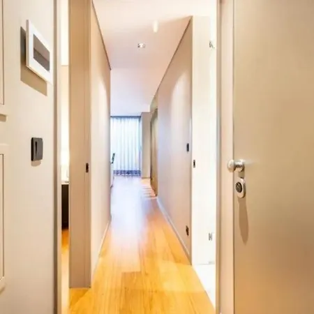Apartamento 1br. 1st Line Of Sea. Porto